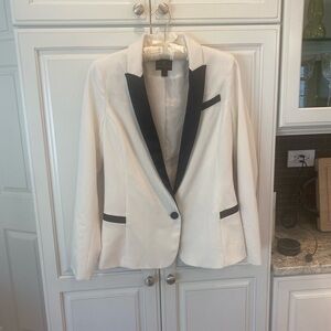 Worthington Cream and Black Blazer